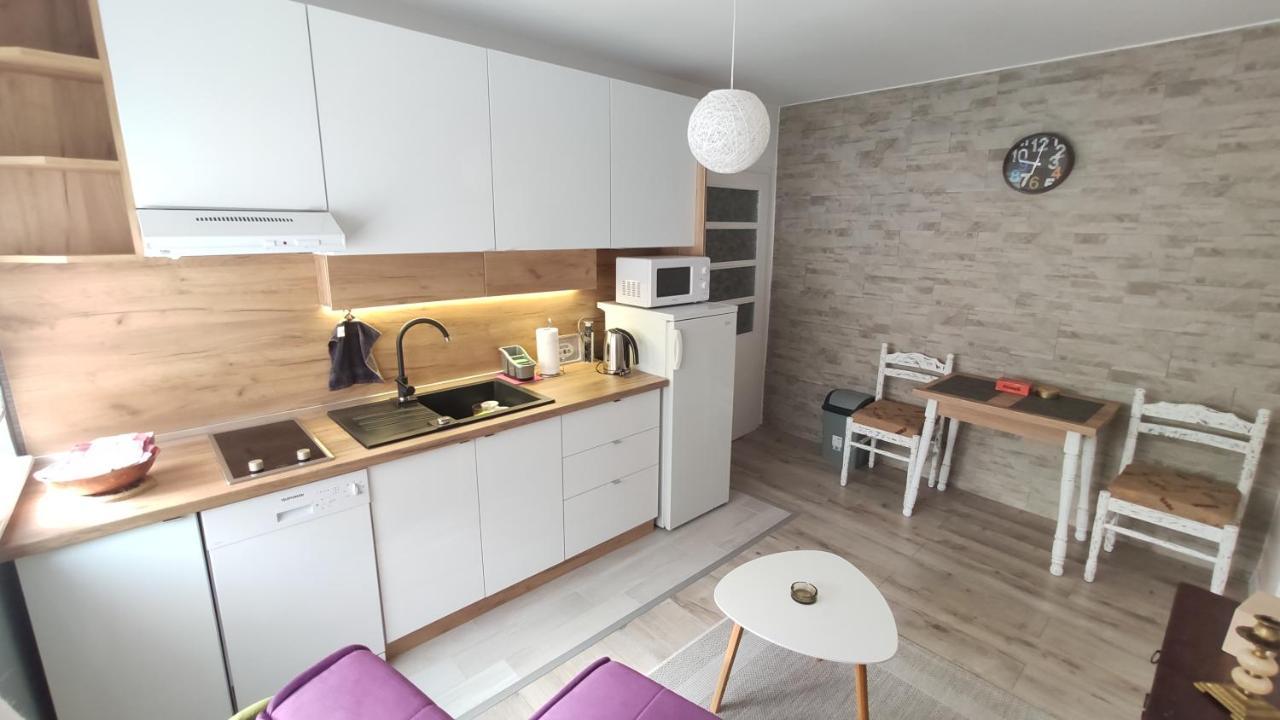 Cozy, Nice & Quiet Apartment Lucky Sarajevo - Free Public Parking エクステリア 写真
