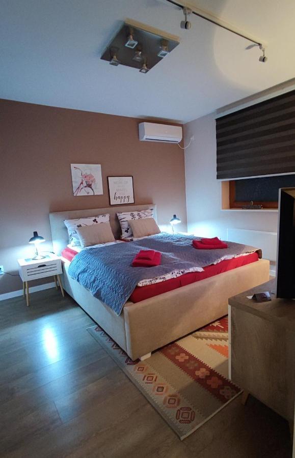 Cozy, Nice & Quiet Apartment Lucky Sarajevo - Free Public Parking エクステリア 写真